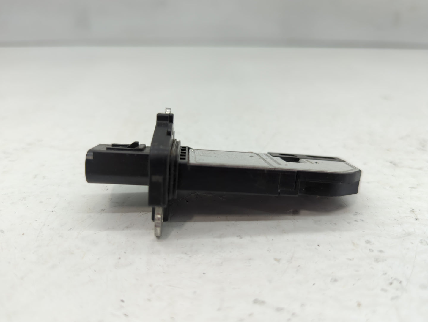 Ford F-350 Mass Air Flow Meter Maf - Oemusedautoparts1.com
