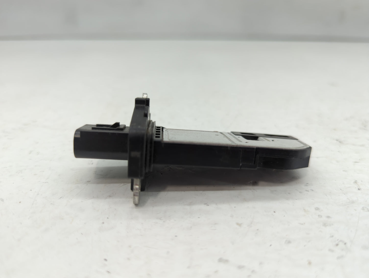 Ford F-350 Mass Air Flow Meter Maf - Oemusedautoparts1.com