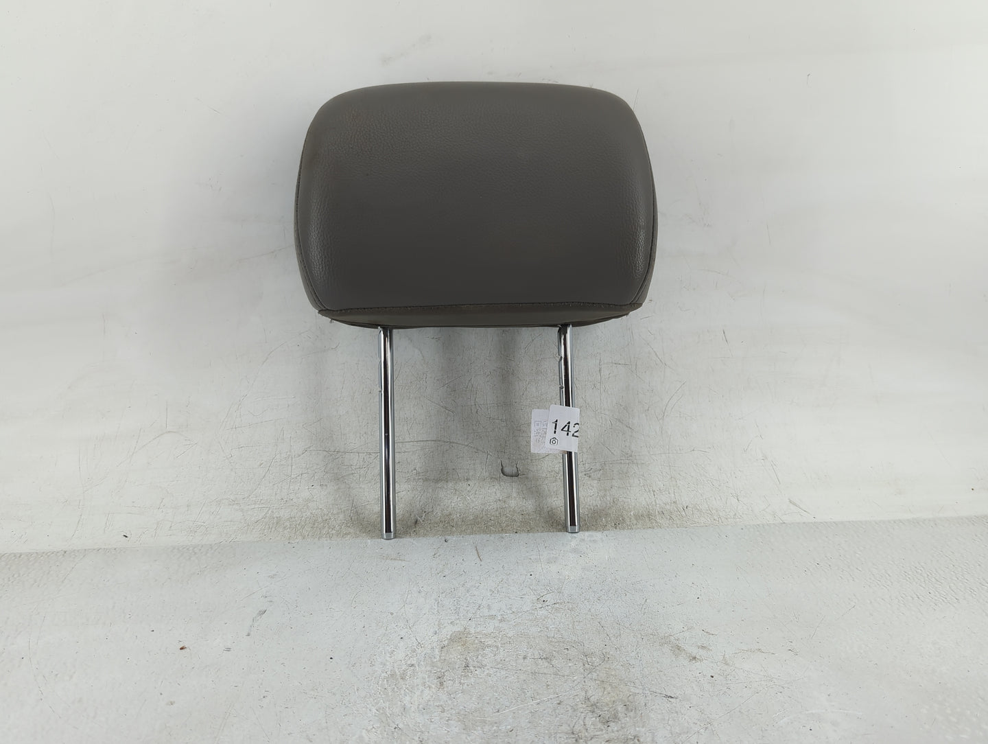 2017 Ford F150 Headrest Head Rest Front Driver Seat Gray - Oemusedautoparts1.com
