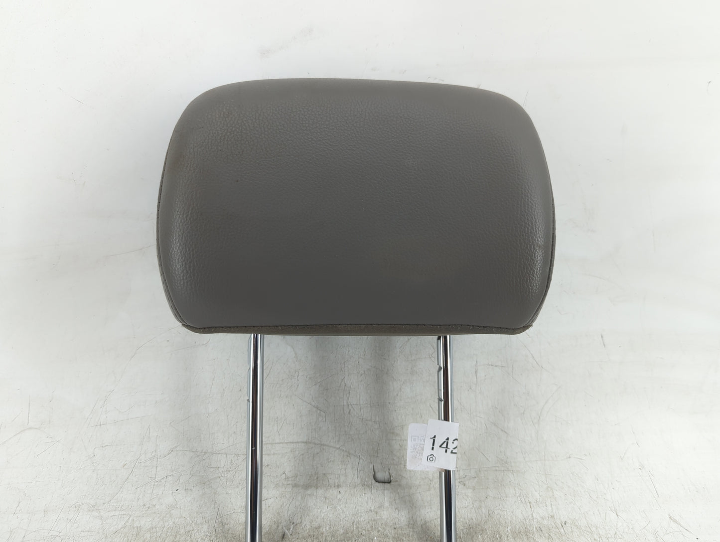 2017 Ford F150 Headrest Head Rest Front Driver Seat Gray - Oemusedautoparts1.com