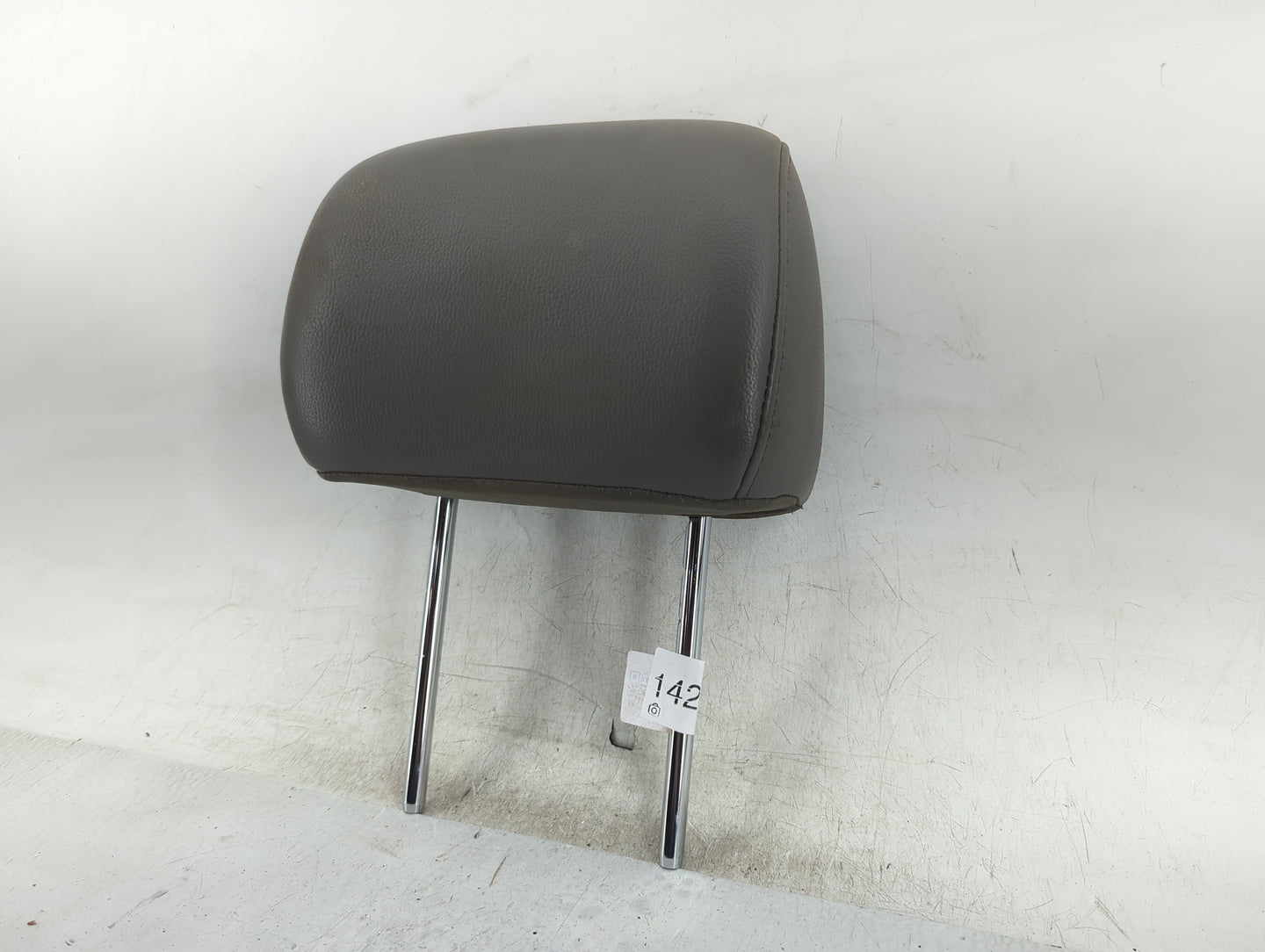 2017 Ford F150 Headrest Head Rest Front Driver Seat Gray - Oemusedautoparts1.com