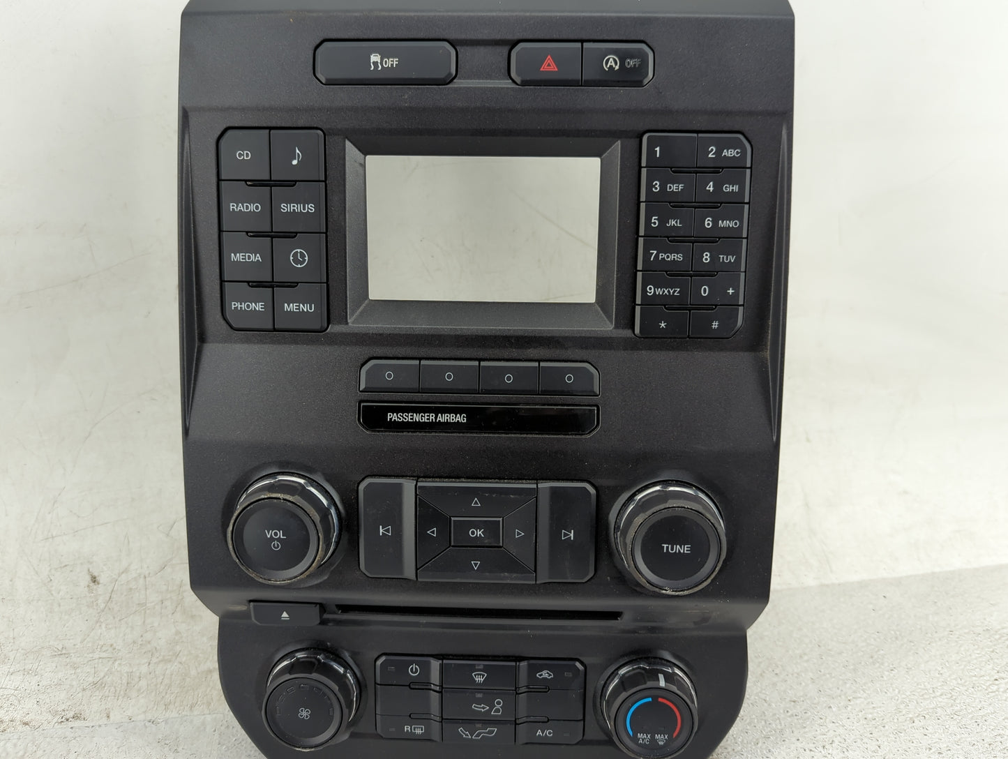 2017 Ford F150 Radio AM FM Cd Player Receiver Replacement P/N:HL3T-18E243-BUA HL3T-18E243-BUB Fits OEM Used Auto Parts - Oem