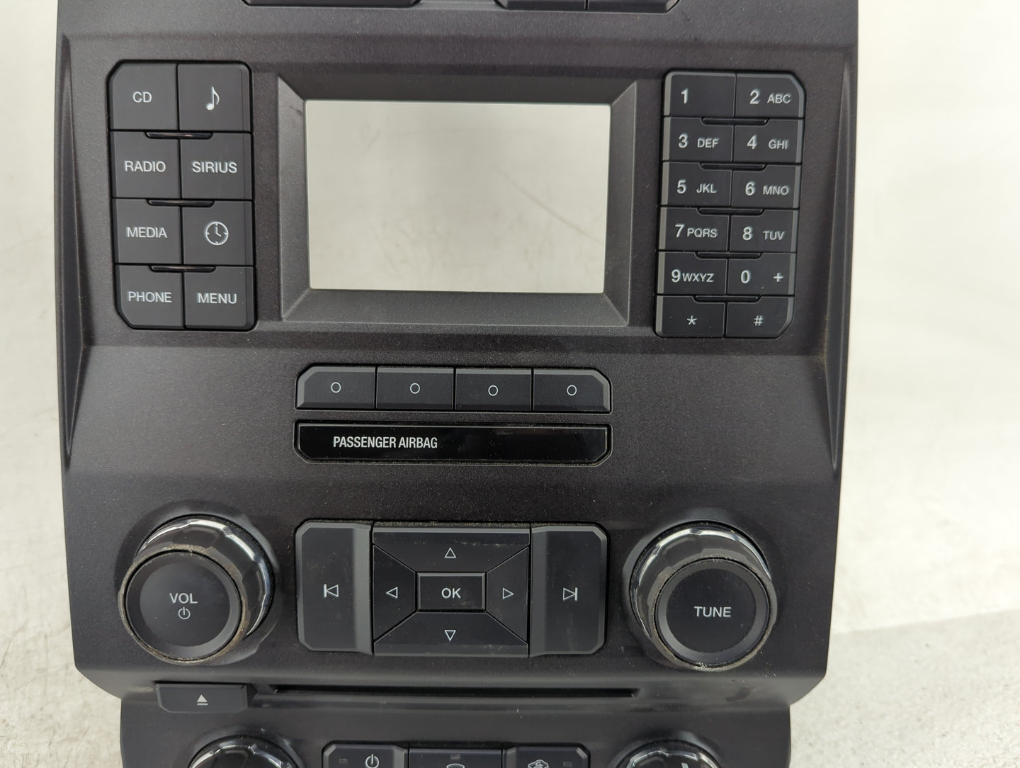 2017 Ford F150 Radio AM FM Cd Player Receiver Replacement P/N:HL3T-18E243-BUA HL3T-18E243-BUB Fits OEM Used Auto Parts - Oem