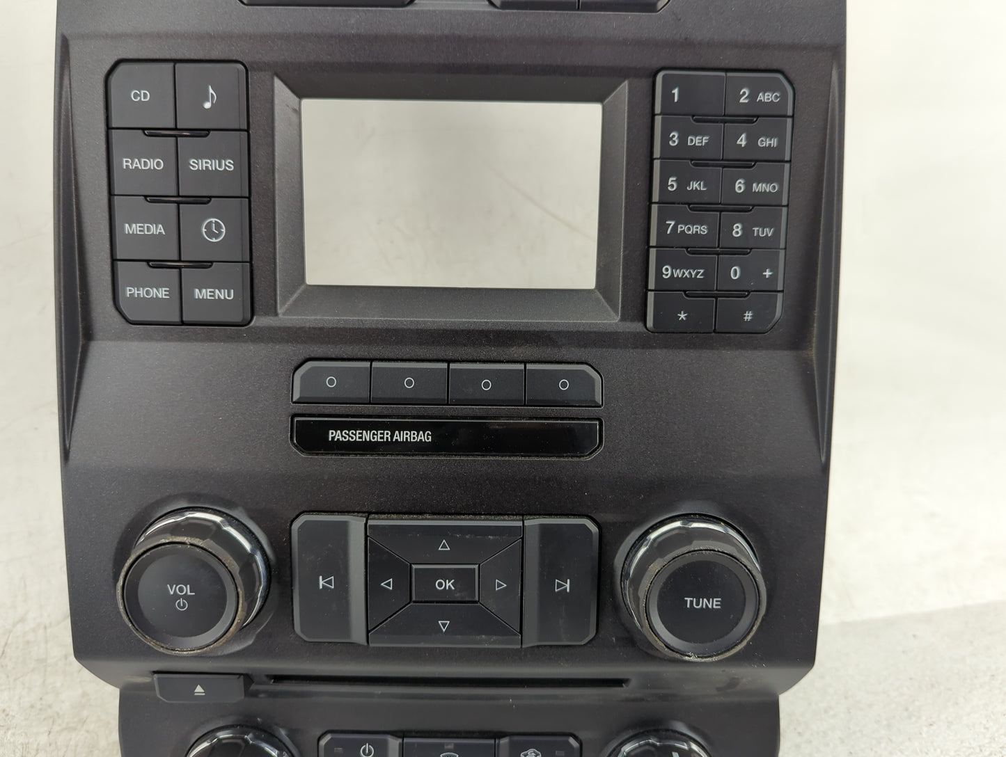 2017 Ford F150 Radio AM FM Cd Player Receiver Replacement P/N:HL3T-18E243-BUA HL3T-18E243-BUB Fits OEM Used Auto Parts - Oem