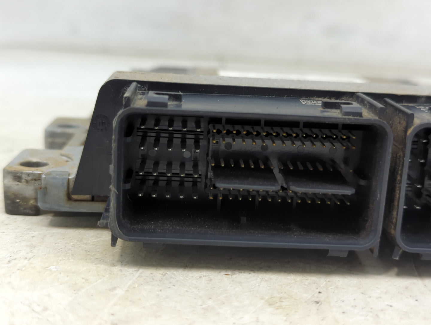 2017 Ford F150 PCM Engine Control Computer ECU ECM PCU OEM P/N:A6SXW24506100 FR3A-12B684-CLB Fits Fits 2015 2016 2018 2019 O