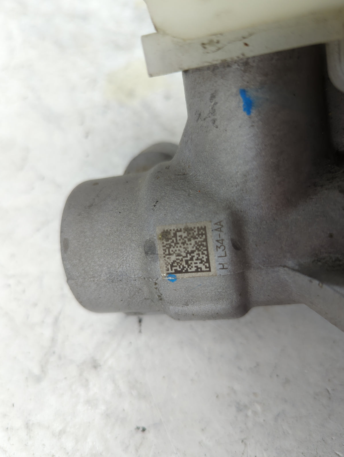 Ford F150 Brake Master Cylinder 1498717 - Oemusedautoparts1.com