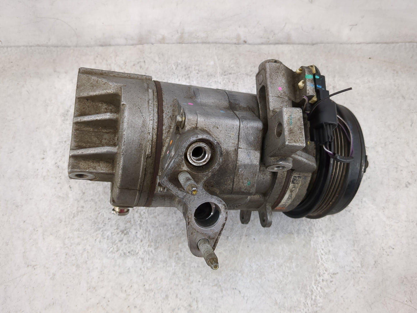 Ford F150 Air Conditioning A/c Ac Compressor Oem - Oemusedautoparts1.com
