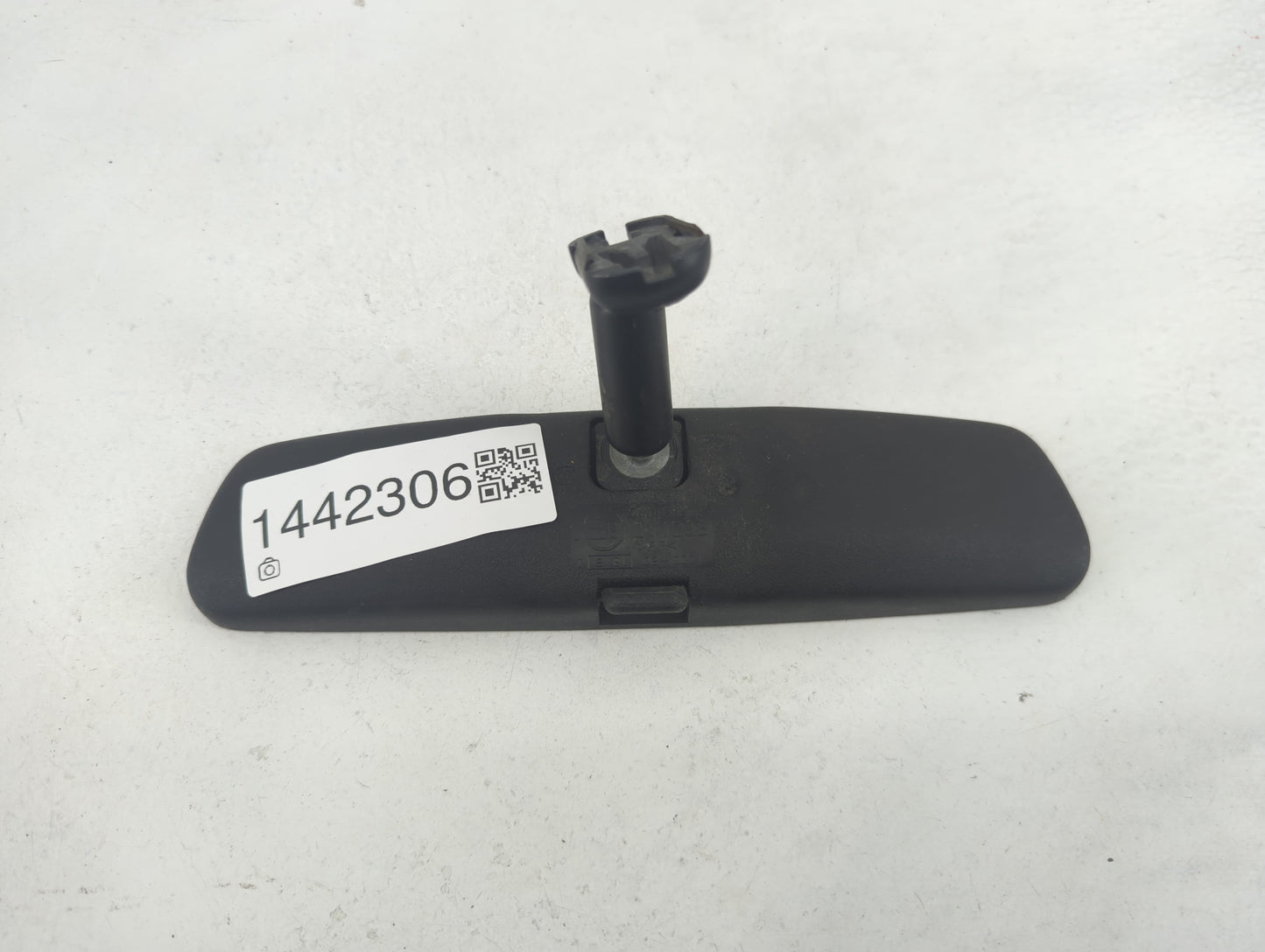 2017 Ford F250sd Interior Rear View Mirror Replacement OEM P/N:011083 Fits OEM Used Auto Parts - Oemusedautoparts1.com