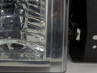 2017 Ford F650 Passenger Right Oem Head Light Headlight Lamp - Oemusedautoparts1.com
