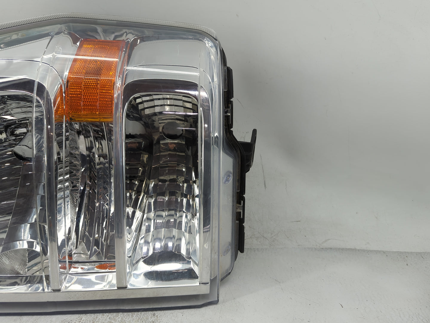 2017 Ford F650sd Passenger Right Oem Head Light Headlight Lamp - Oemusedautoparts1.com