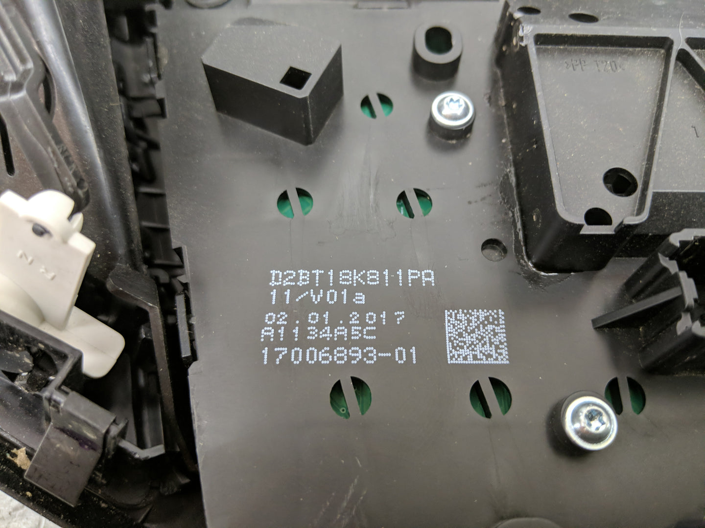 2015-2019 Ford Fiesta Radio Control Panel - Oemusedautoparts1.com