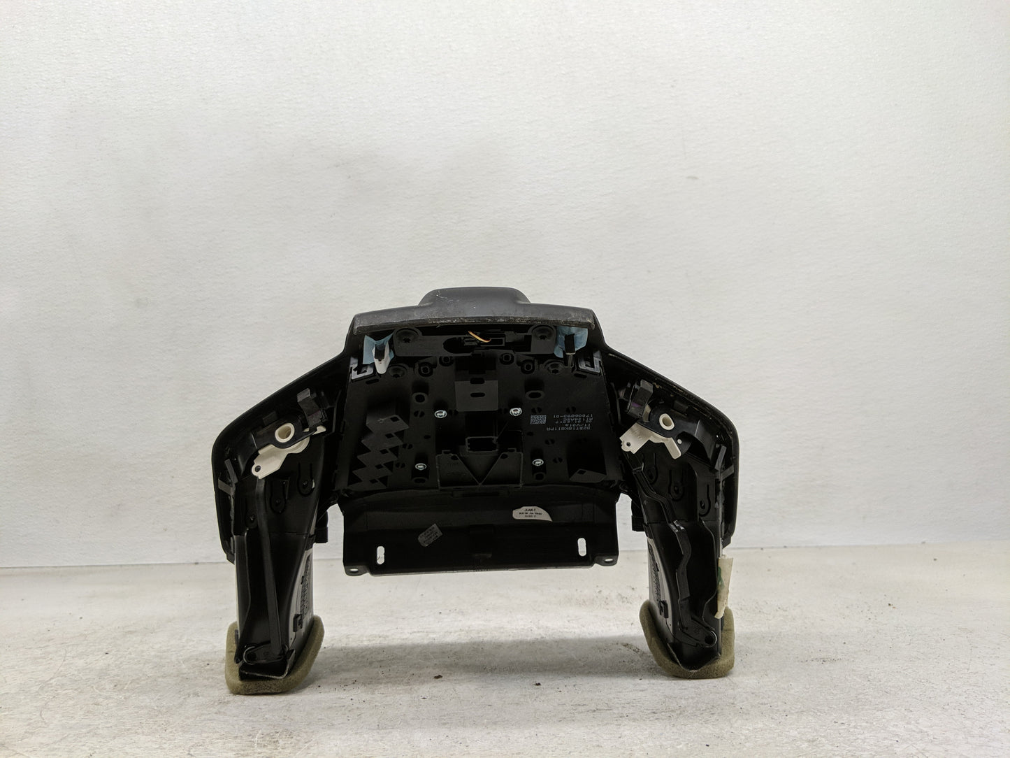 2015-2019 Ford Fiesta Radio Control Panel - Oemusedautoparts1.com