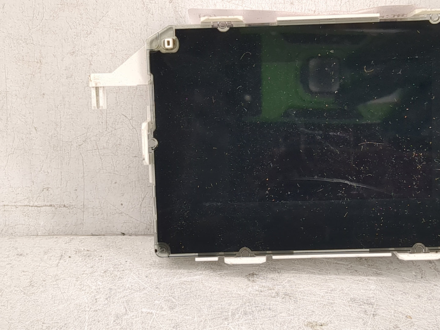 2017 Ford Fiesta Radio AM FM Cd Player Receiver Replacement P/N:D2BT-18B955-BG Fits Fits 2004 2005 2006 2007 OEM Used Auto P