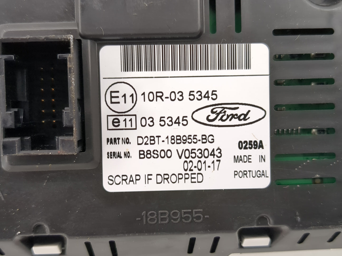 2017 Ford Fiesta Radio AM FM Cd Player Receiver Replacement P/N:D2BT-18B955-BG Fits Fits 2004 2005 2006 2007 OEM Used Auto P