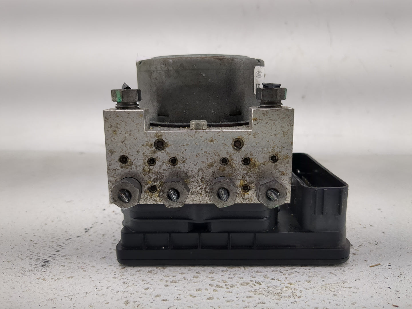 2014-2019 Ford Fiesta ABS Pump Control Module Replacement P/N:D2BC-2C405 Fits Fits 2014 2015 2016 2017 2018 2019 OEM Used Au