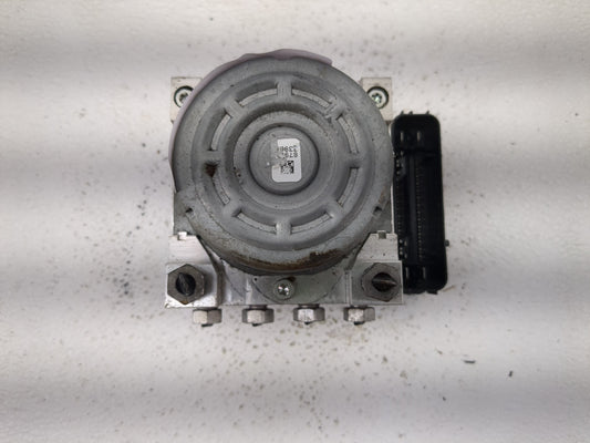 2014-2019 Ford Fiesta ABS Pump Control Module Replacement P/N:D2BC-2C405 Fits Fits 2014 2015 2016 2017 2018 2019 OEM Used Auto Parts