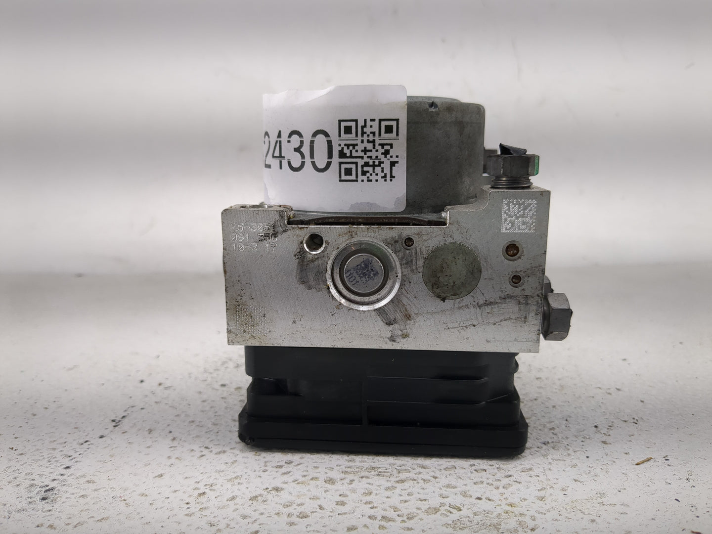 2014-2019 Ford Fiesta ABS Pump Control Module Replacement P/N:D2BC-2C405 Fits Fits 2014 2015 2016 2017 2018 2019 OEM Used Au