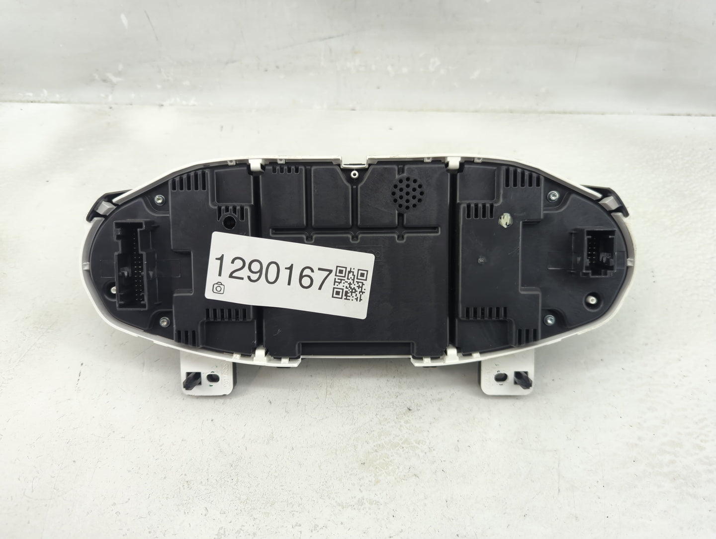2016-2017 Ford Fiesta Instrument Cluster Speedometer Gauges P/N:VPDE8F-10894-A Fits Fits 2016 2017 OEM Used Auto Parts - Oem