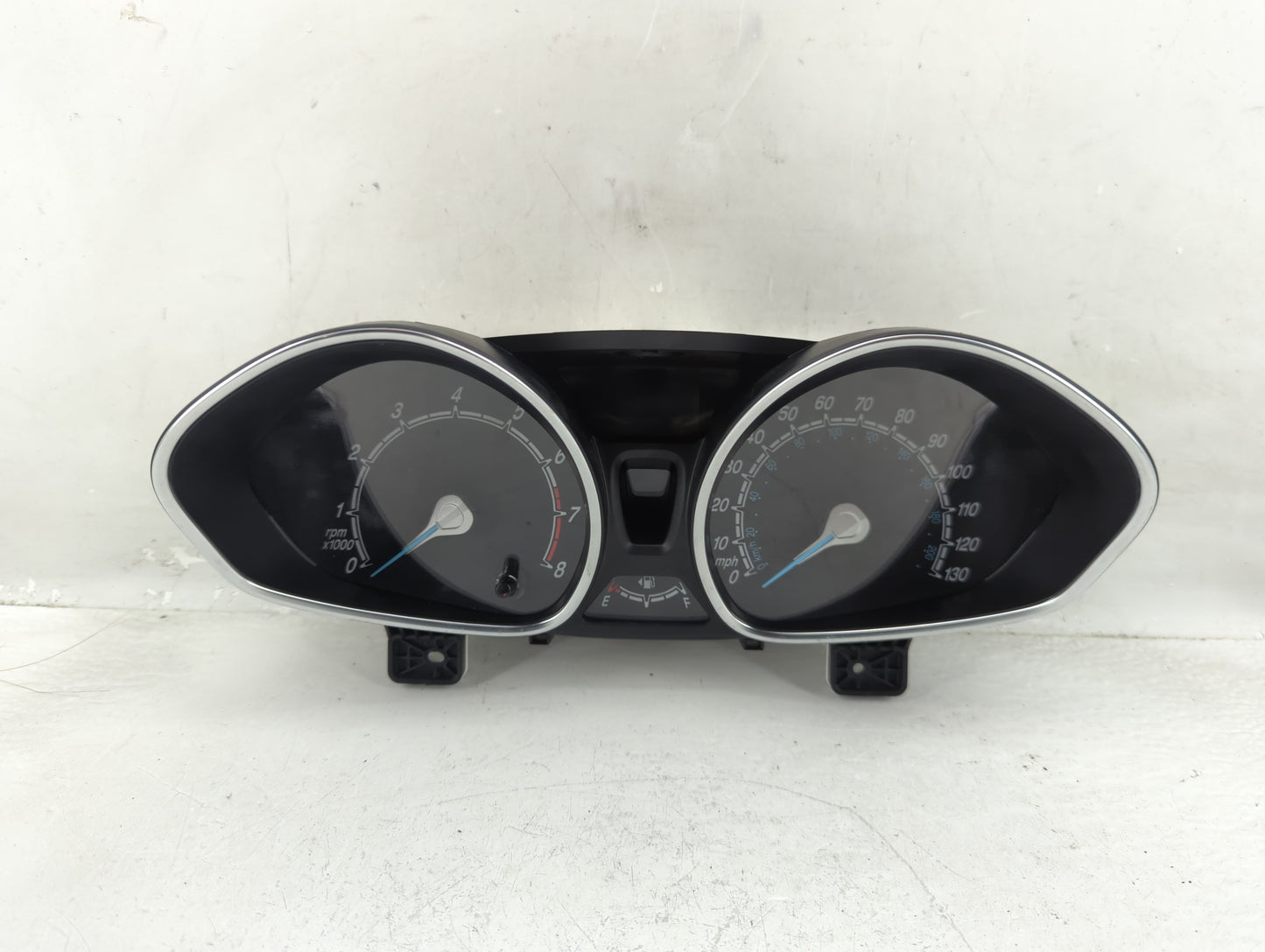 2017-2019 Ford Fiesta Instrument Cluster Speedometer Gauges P/N:D2BT-10849-GAV Fits Fits 2017 2018 2019 OEM Used Auto Parts 