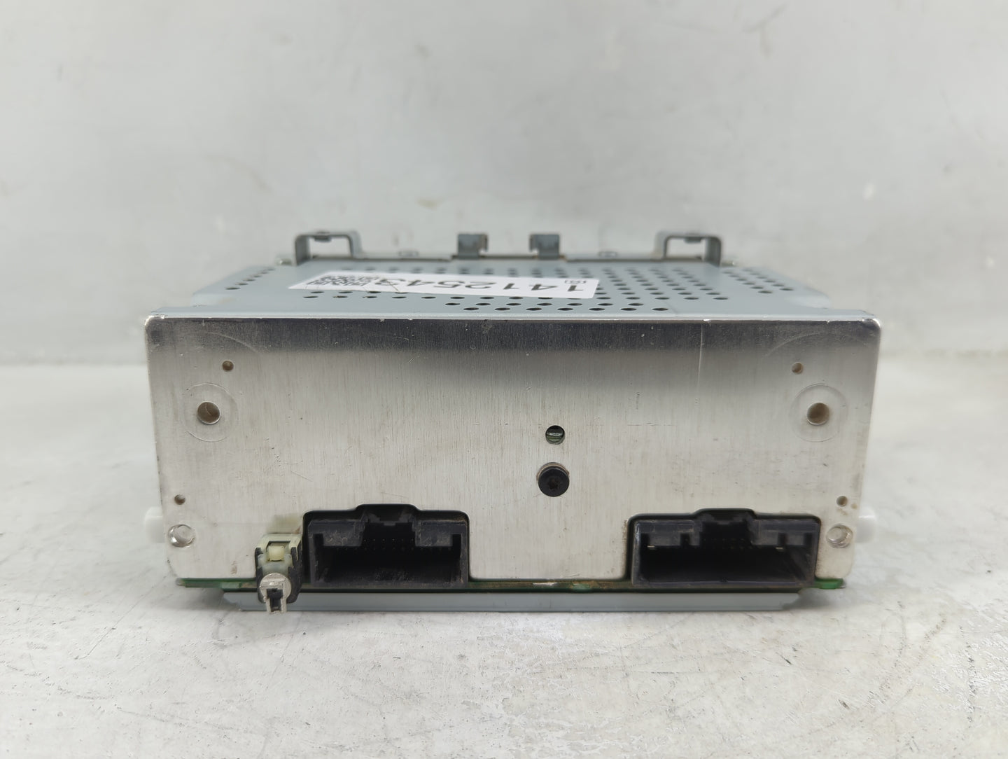 2016-2018 Ford Fiesta Radio AM FM Cd Player Receiver Replacement P/N:D2BT-19C107-AJ Fits Fits 2016 2017 2018 OEM Used Auto P