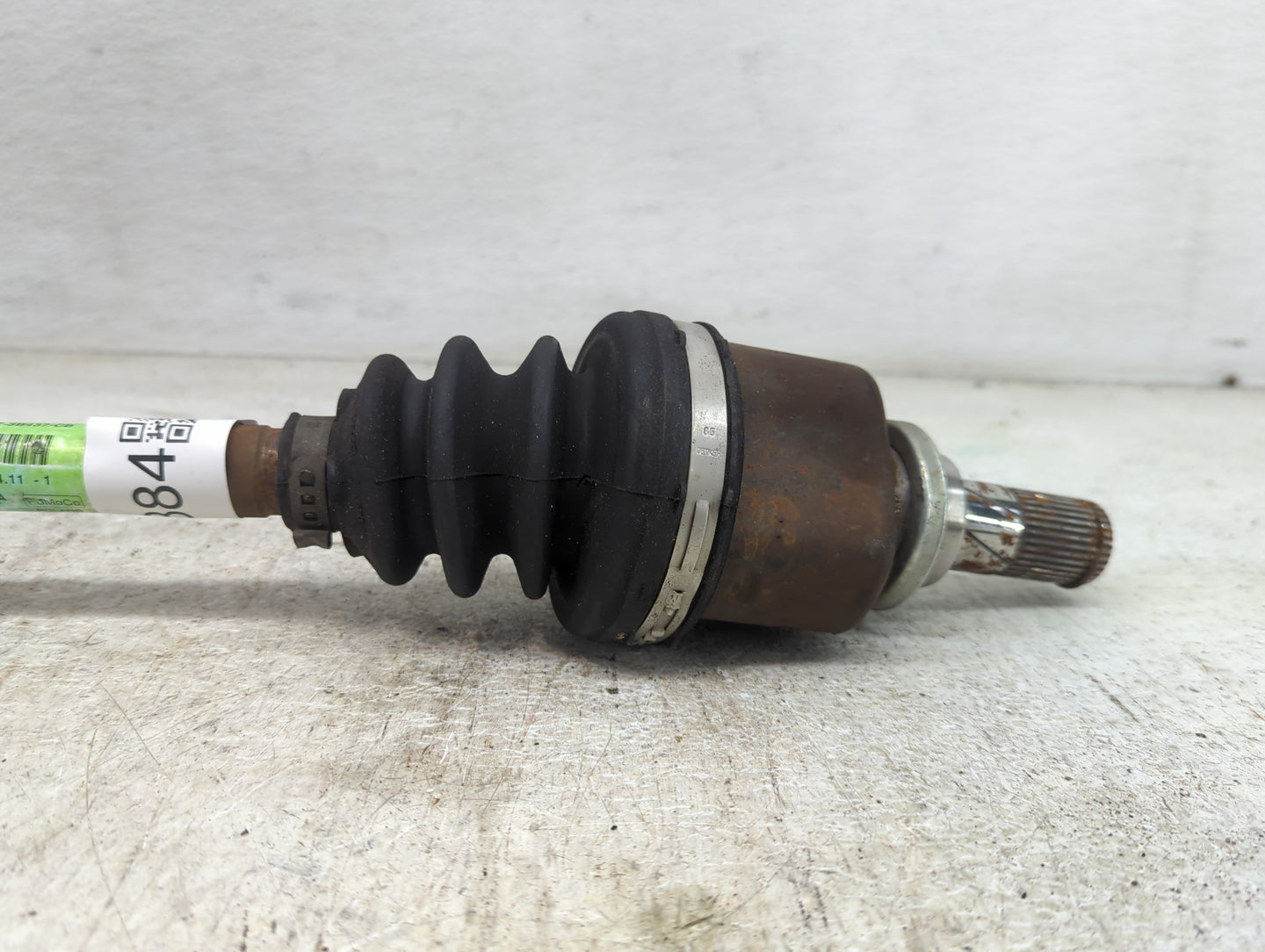 2015-2017 Ford Fiesta Axle Shaft Front Driver Cv C/v 1428884 - Oemusedautoparts1.com
