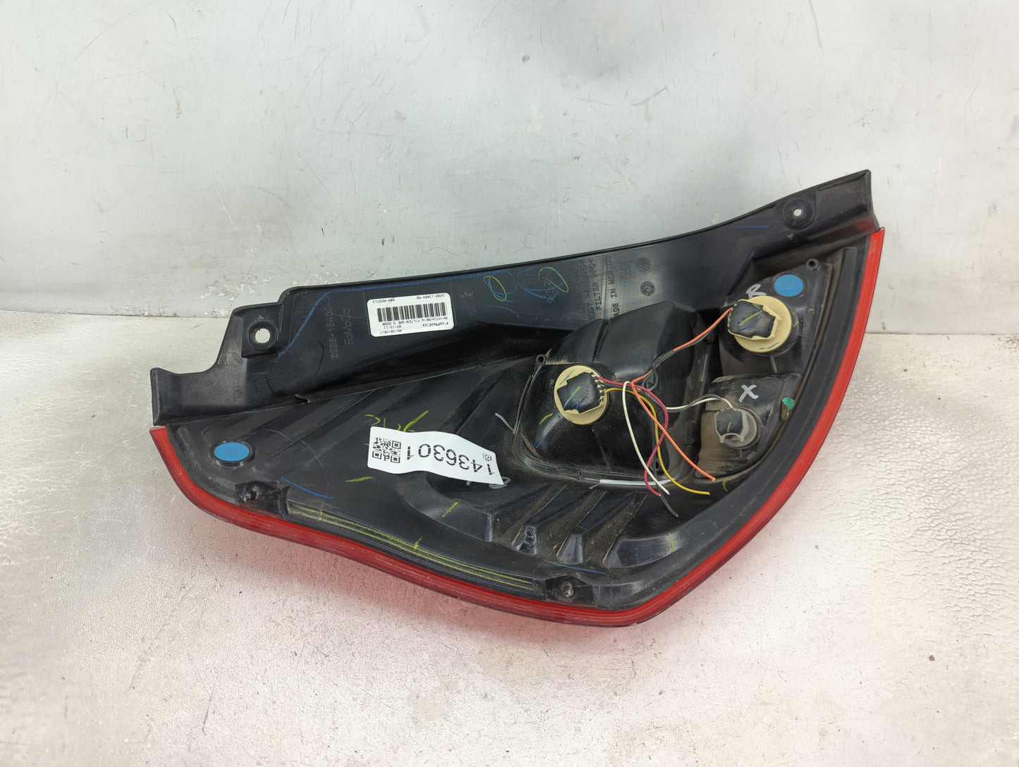 2014-2019 Ford Fiesta Tail Light Assembly Passenger Right OEM P/N:D2BB-13404-AD Fits Fits 2014 2015 2016 2017 2018 2019 OEM 