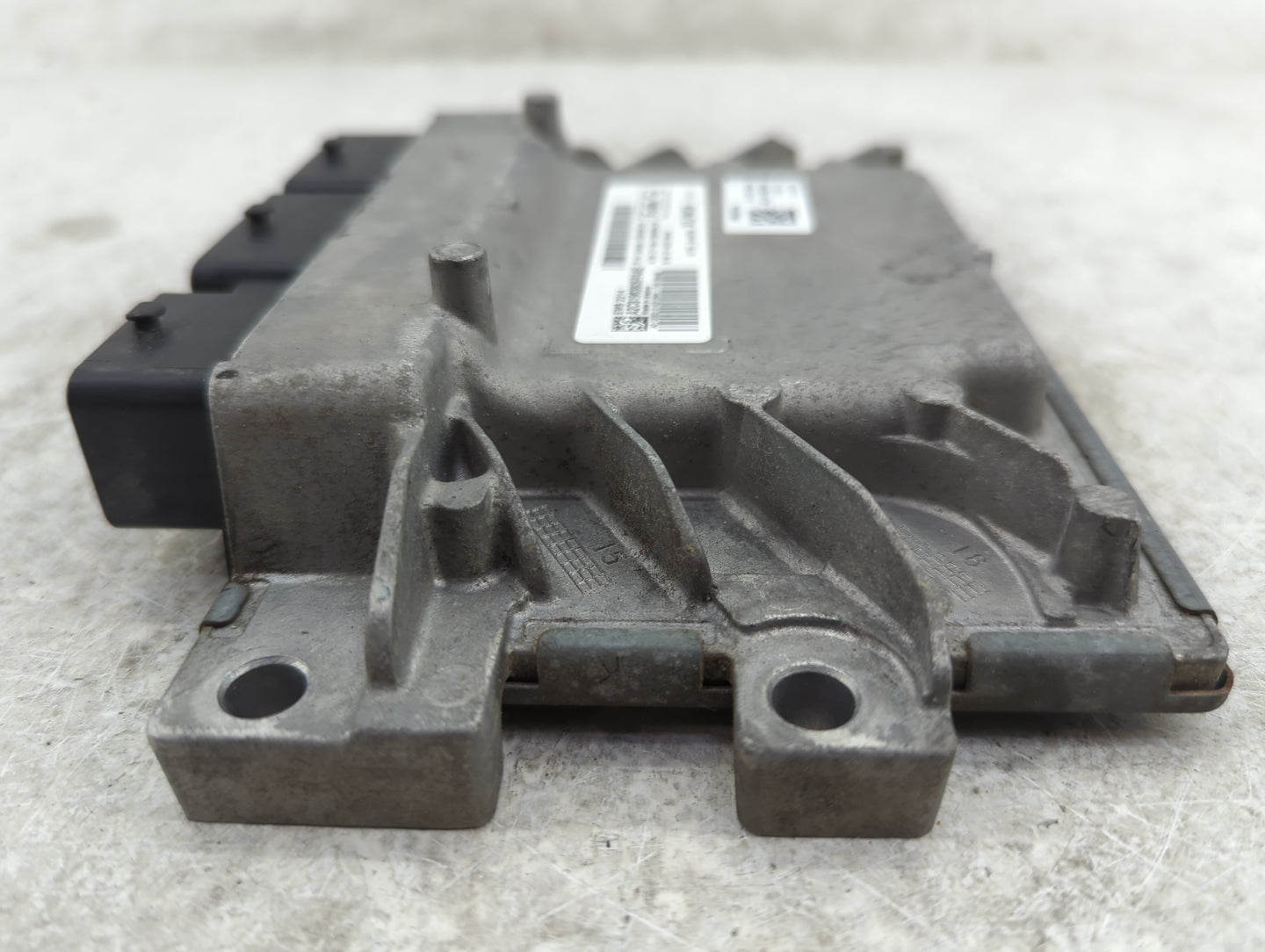 2015-2018 Ford Fiesta PCM Engine Control Computer ECU ECM PCU OEM P/N:A2C81963805R4AE GA6A-12A650-GC Fits Fits 2015 2016 201