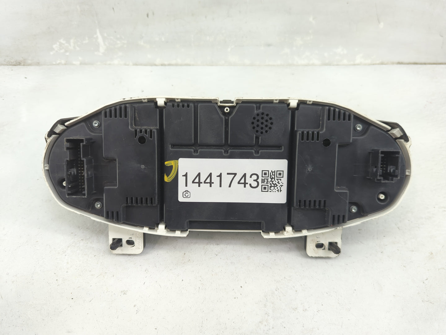 2017 Ford Fiesta Instrument Cluster Speedometer Gauges P/N:ENMH 10849, 10890 Fits OEM Used Auto Parts - Oemusedautoparts1.co