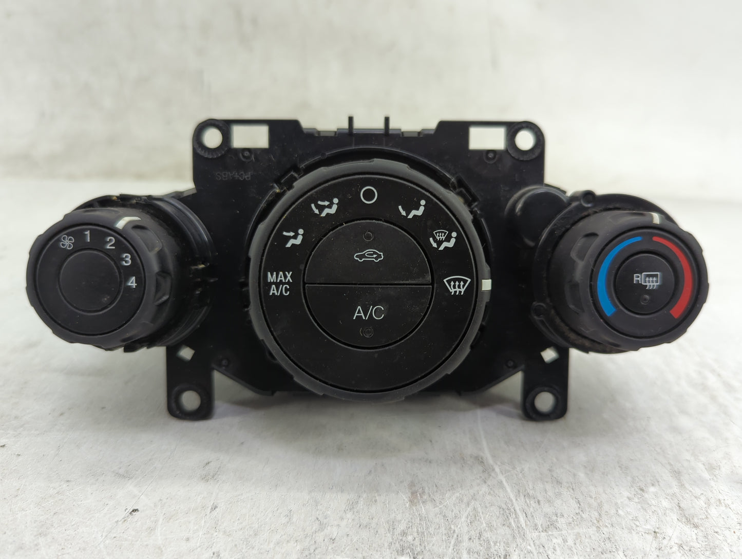 2014-2019 Ford Fiesta Climate Control Module Temperature AC/Heater Replacement P/N:D2BT 19980 AF Fits OEM Used Auto Parts - 