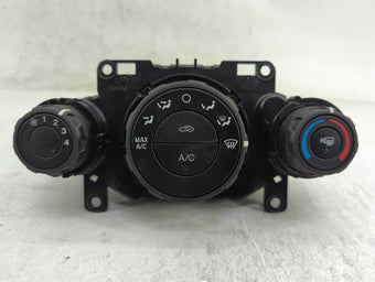 compare product 2014-2019 Ford Fiesta Climate Control Module Temperature AC/Heater Replacement P/N:D2BT 19980 AF Fits OEM Used Auto Parts