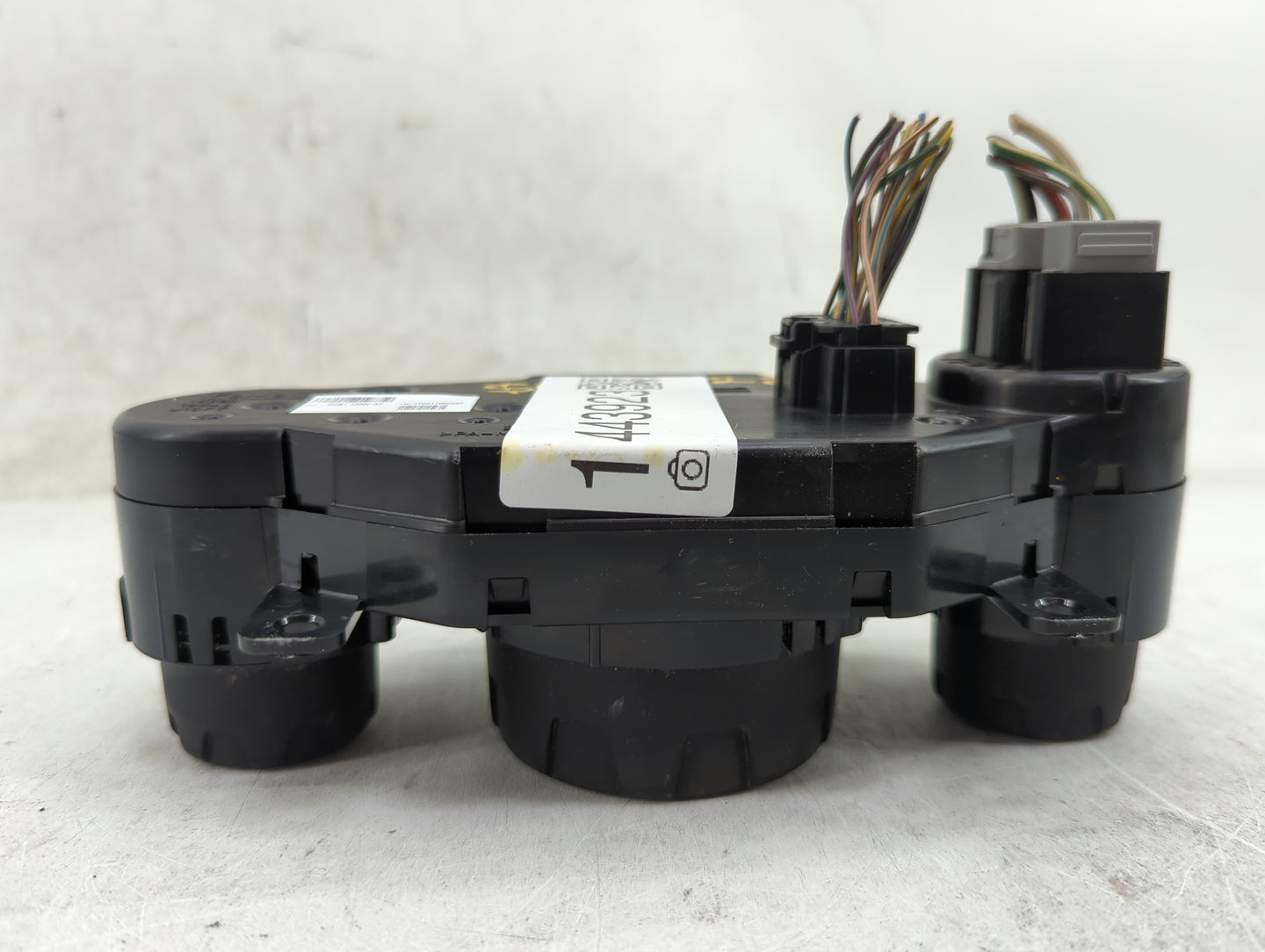 2014-2019 Ford Fiesta Climate Control Module Temperature AC/Heater Replacement P/N:D2BT 19980 AF Fits OEM Used Auto Parts - 
