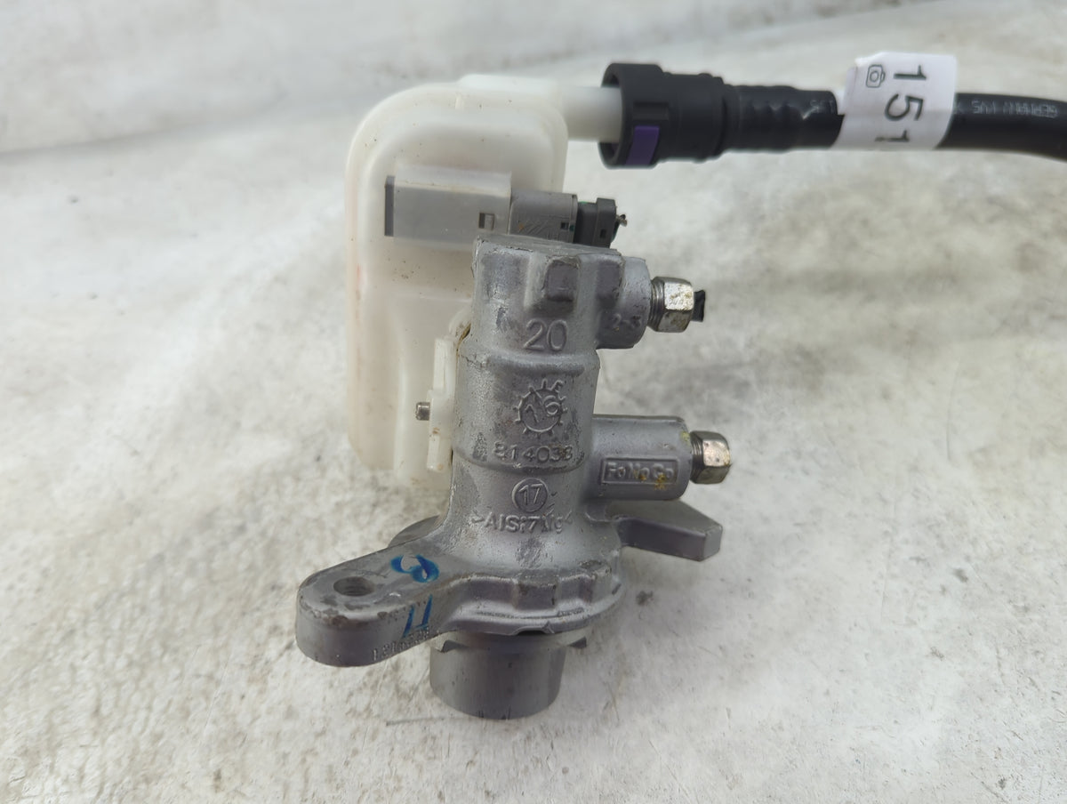2011-2019 Ford Fiesta Brake Master Cylinder 1515945 - Oemusedautoparts1.com