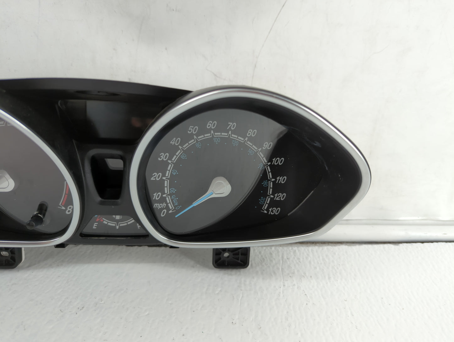 2017-2019 Ford Fiesta Instrument Cluster Speedometer Gauges P/N:D2BT-10849-GAV Fits Fits 2017 2018 2019 OEM Used Auto Parts 