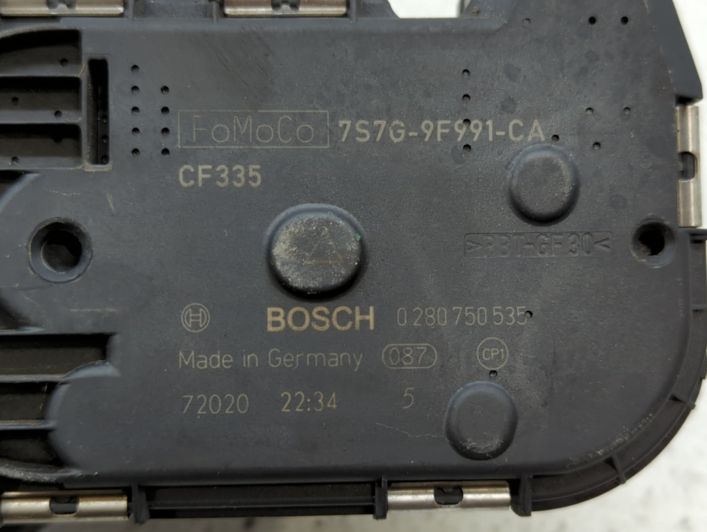 2014-2019 Ford Fiesta Throttle Body P/N:7S7G-9F991-CA Fits Fits 2013 2014 2015 2016 2017 2018 2019 OEM Used Auto Parts - Oem