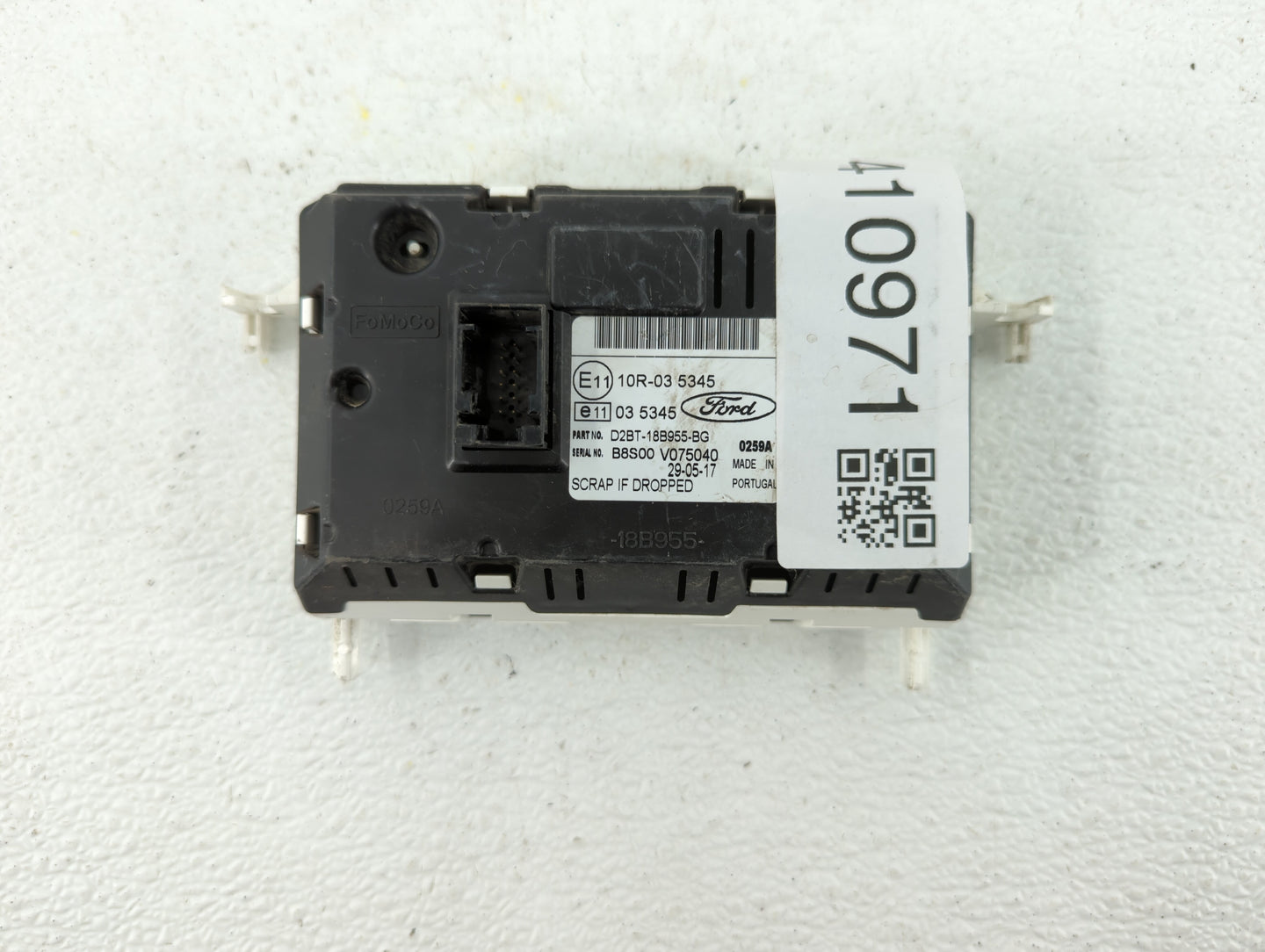 2014-2017 Ford Fiesta Information Display Screen - Oemusedautoparts1.com