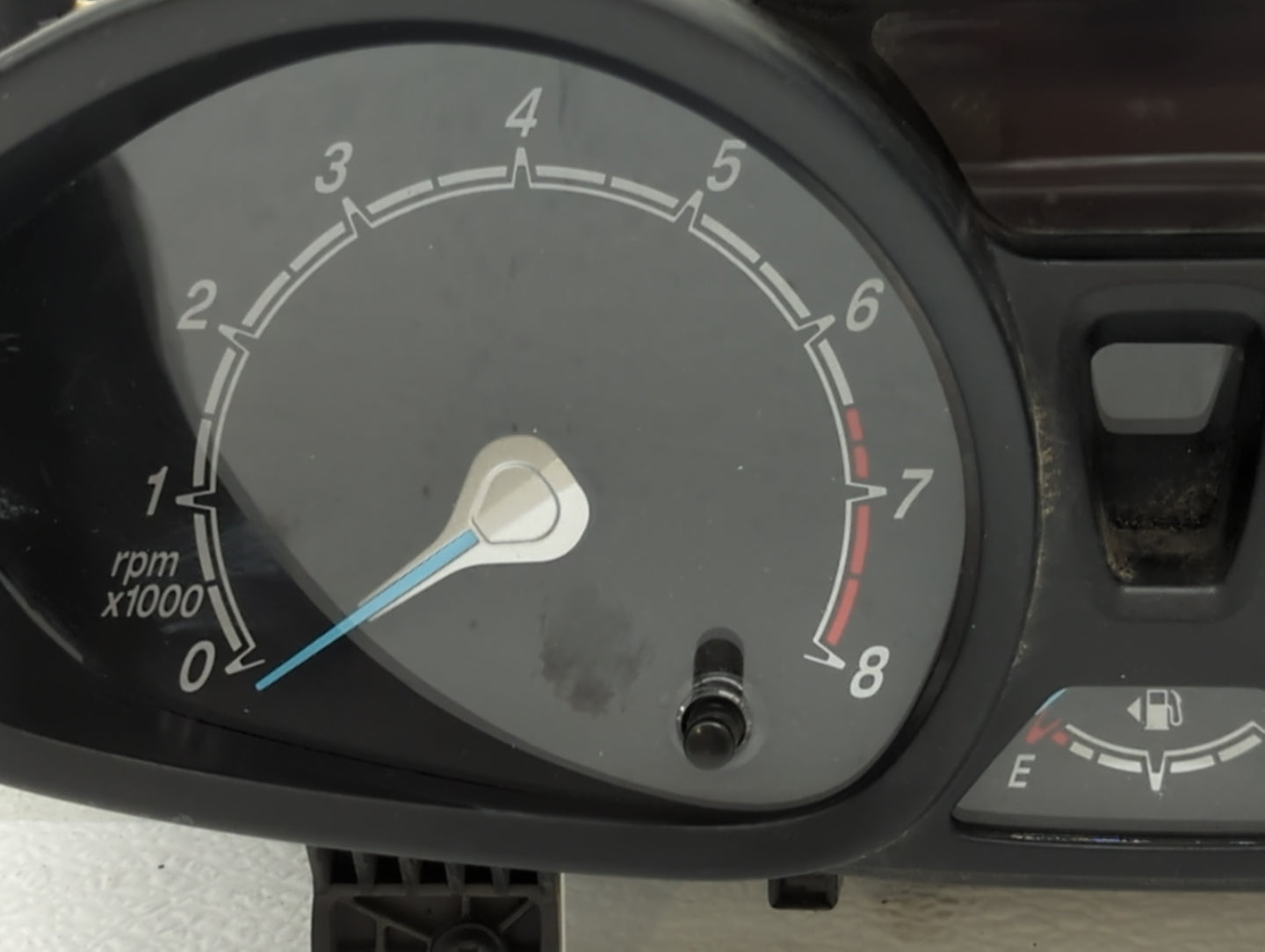 2017-2019 Ford Fiesta Instrument Cluster Speedometer Gauges P/N:D2BT-10849-AAV Fits Fits 2017 2018 2019 OEM Used Auto Parts 