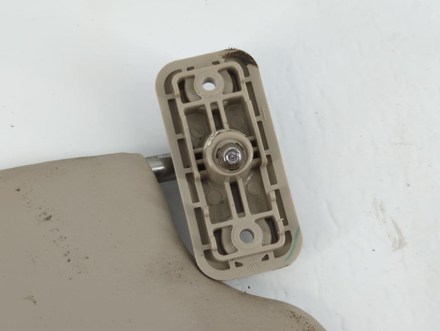 2011-2019 Ford Fiesta Sun Visor Shade Replacement Passenger Right Mirror Fits Fits 2011 2012 2013 2014 2015 2016 2017 2018 2