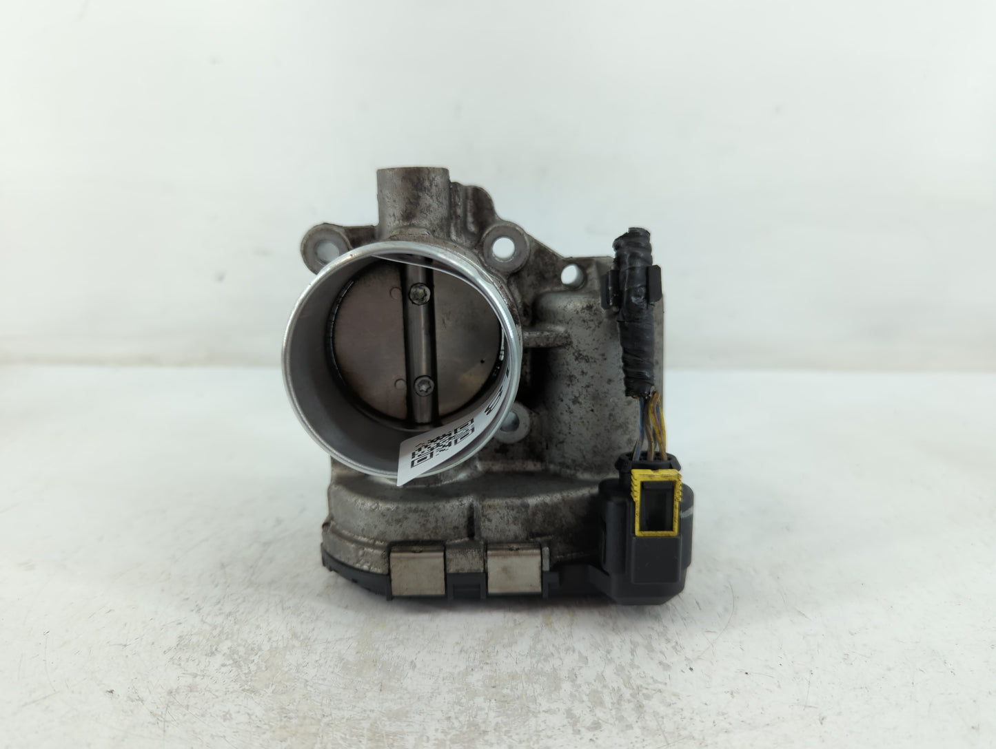 2014-2019 Ford Fiesta Throttle Body P/N:7S7G-9F991-CA Fits Fits 2013 2014 2015 2016 2017 2018 2019 OEM Used Auto Parts - Oem