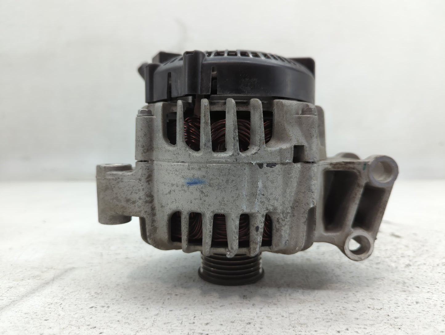 2011-2019 Ford Fiesta Alternator Replacement Generator Charging Assembly Engine OEM P/N:2608513 C AE8T-10300-AA Fits OEM Use