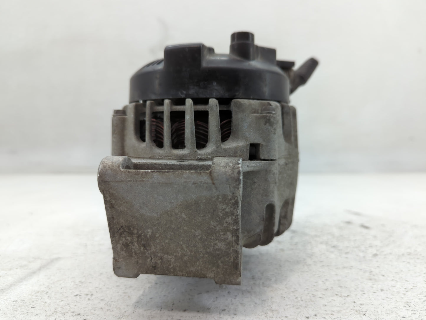 2011-2019 Ford Fiesta Alternator Replacement Generator Charging Assembly Engine OEM P/N:2608513 C AE8T-10300-AA Fits OEM Use