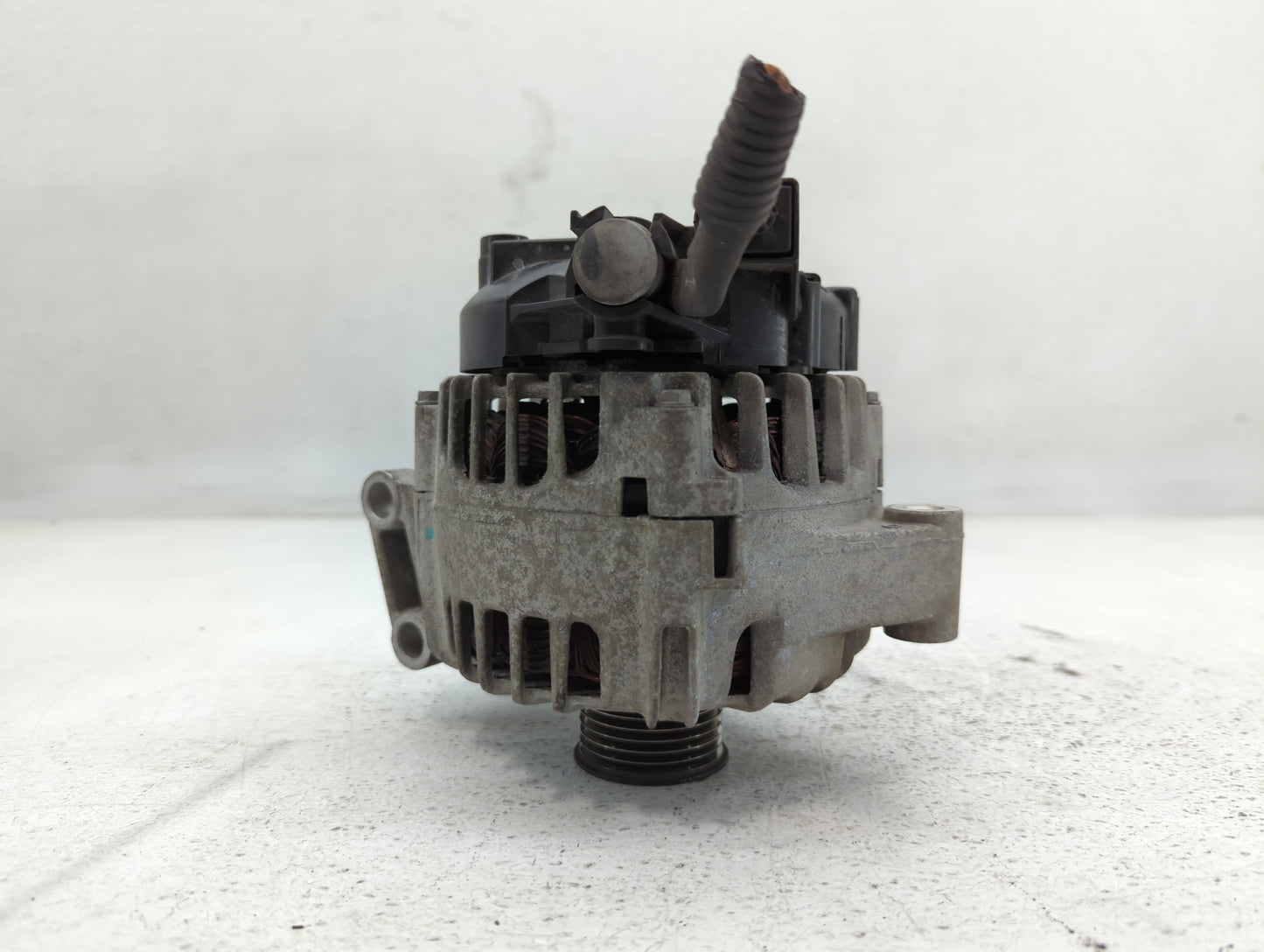 2011-2019 Ford Fiesta Alternator Replacement Generator Charging Assembly Engine OEM P/N:2608513 C AE8T-10300-AA Fits OEM Use