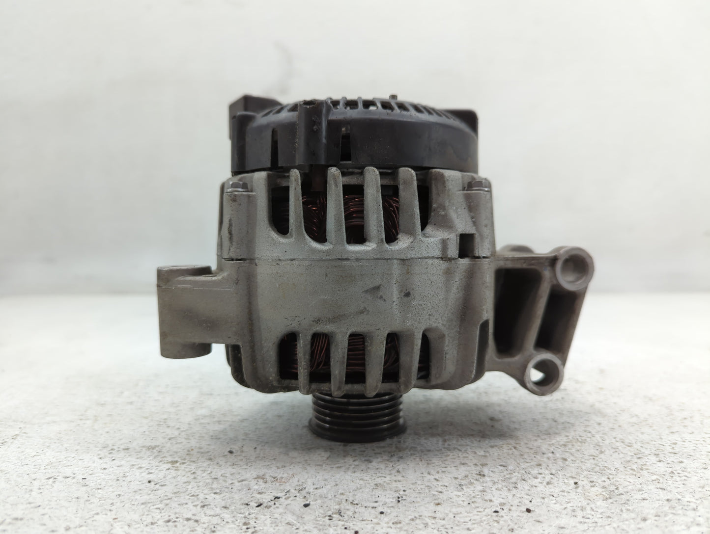 2011-2019 Ford Fiesta Alternator Replacement Generator Charging Assembly Engine OEM P/N:2608513 C AE8T-10300-AA Fits OEM Use
