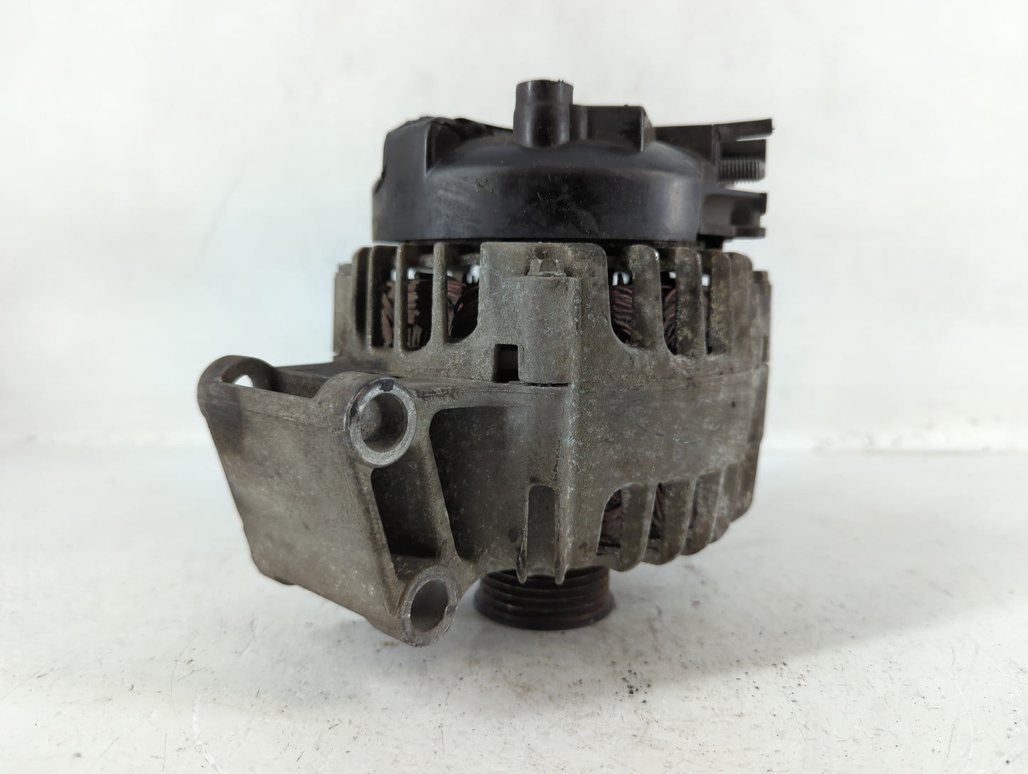 2011-2019 Ford Fiesta Alternator Replacement Generator Charging Assembly Engine OEM P/N:AE8T-10300-AA Fits OEM Used Auto Par