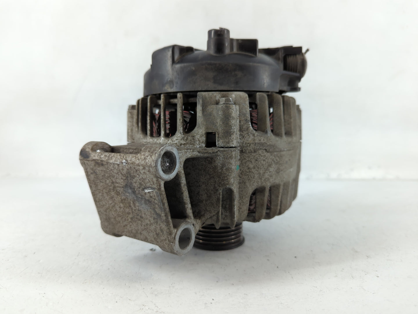 2011-2019 Ford Fiesta Alternator Replacement Generator Charging Assembly Engine OEM P/N:AE8T-10300-AA Fits OEM Used Auto Par