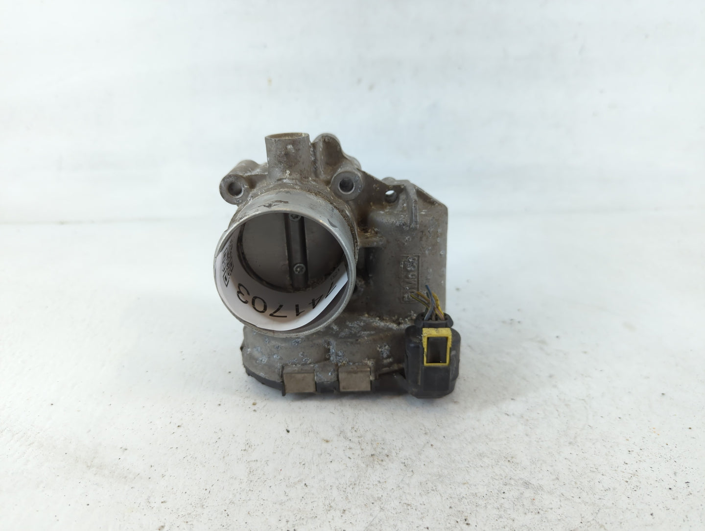 2014-2019 Ford Fiesta Throttle Body P/N:7S7G-9F991-CA Fits Fits 2013 2014 2015 2016 2017 2018 2019 OEM Used Auto Parts - Oem