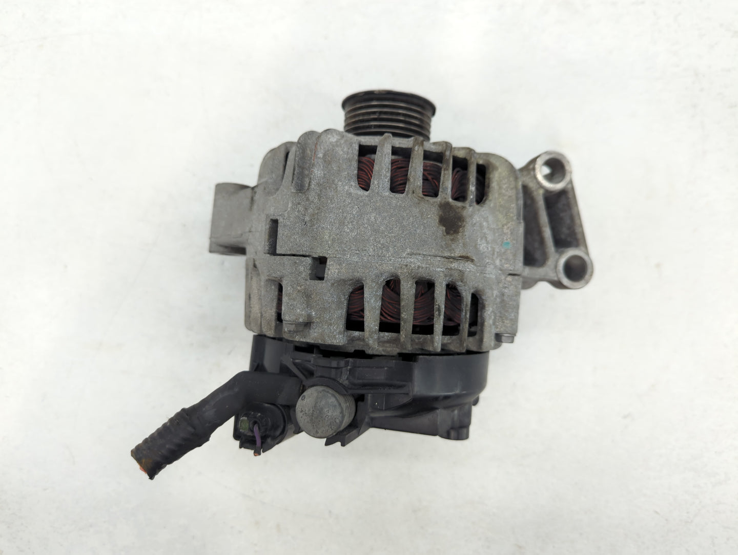 2011-2019 Ford Fiesta Alternator Replacement Generator Charging Assembly Engine OEM P/N:AE8T-10300-AA Fits OEM Used Auto Par
