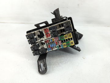 2014-2019 Ford Fiesta Fusebox Fuse Box Panel Relay Module P/N:6003447201 Fits Fits 2014 2015 2016 2017 2018 2019 OEM Used Auto Parts