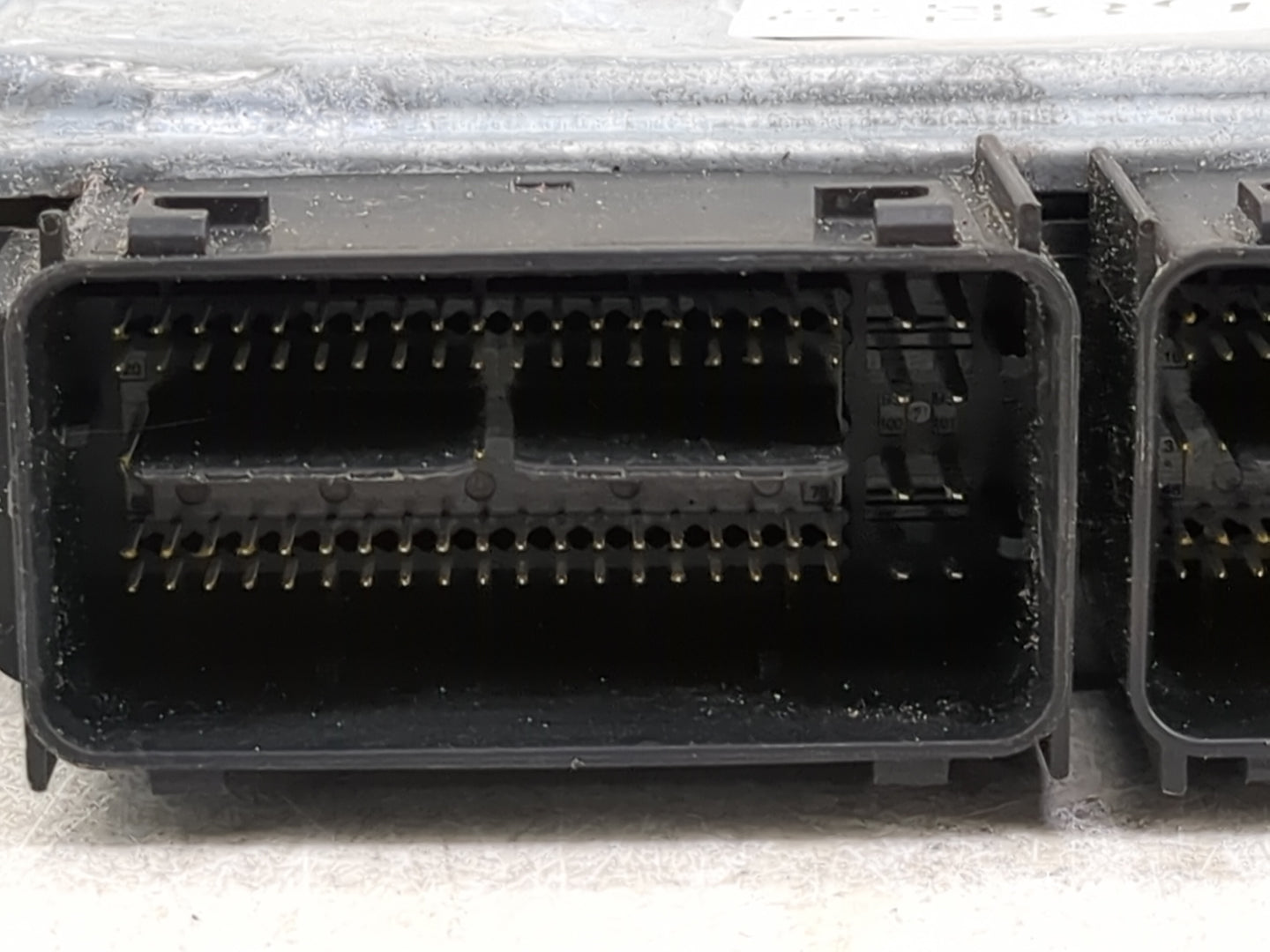 2016-2019 Ford Flex PCM Engine Control Computer ECU ECM PCU OEM P/N:A6SXW2456AK00 FL3A-12B684-BEB Fits OEM Used Auto Parts -