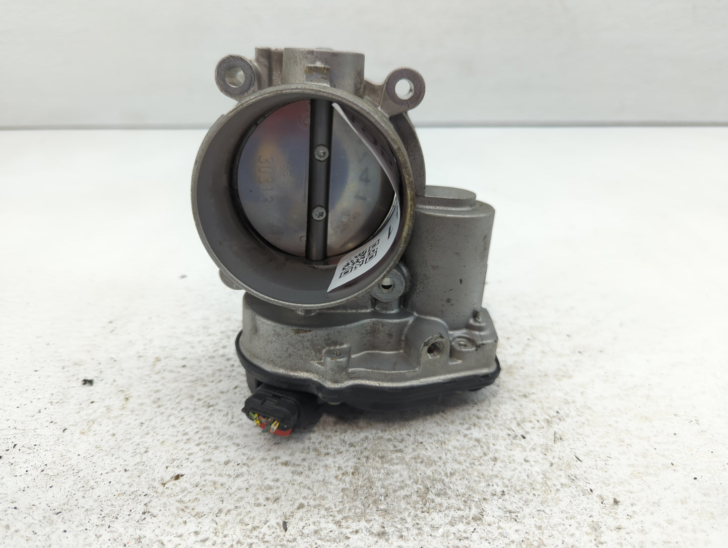 2013-2019 Ford Flex Throttle Body P/N:AT4E-9F991-EL Fits Fits 2011 2012 2013 2014 2015 2016 2017 2018 2019 OEM Used Auto Par