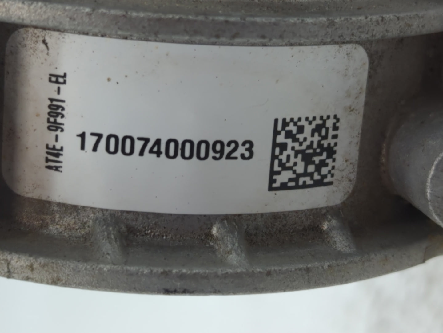 2013-2019 Ford Flex Throttle Body P/N:AT4E-9F991-EL Fits Fits 2011 2012 2013 2014 2015 2016 2017 2018 2019 OEM Used Auto Par